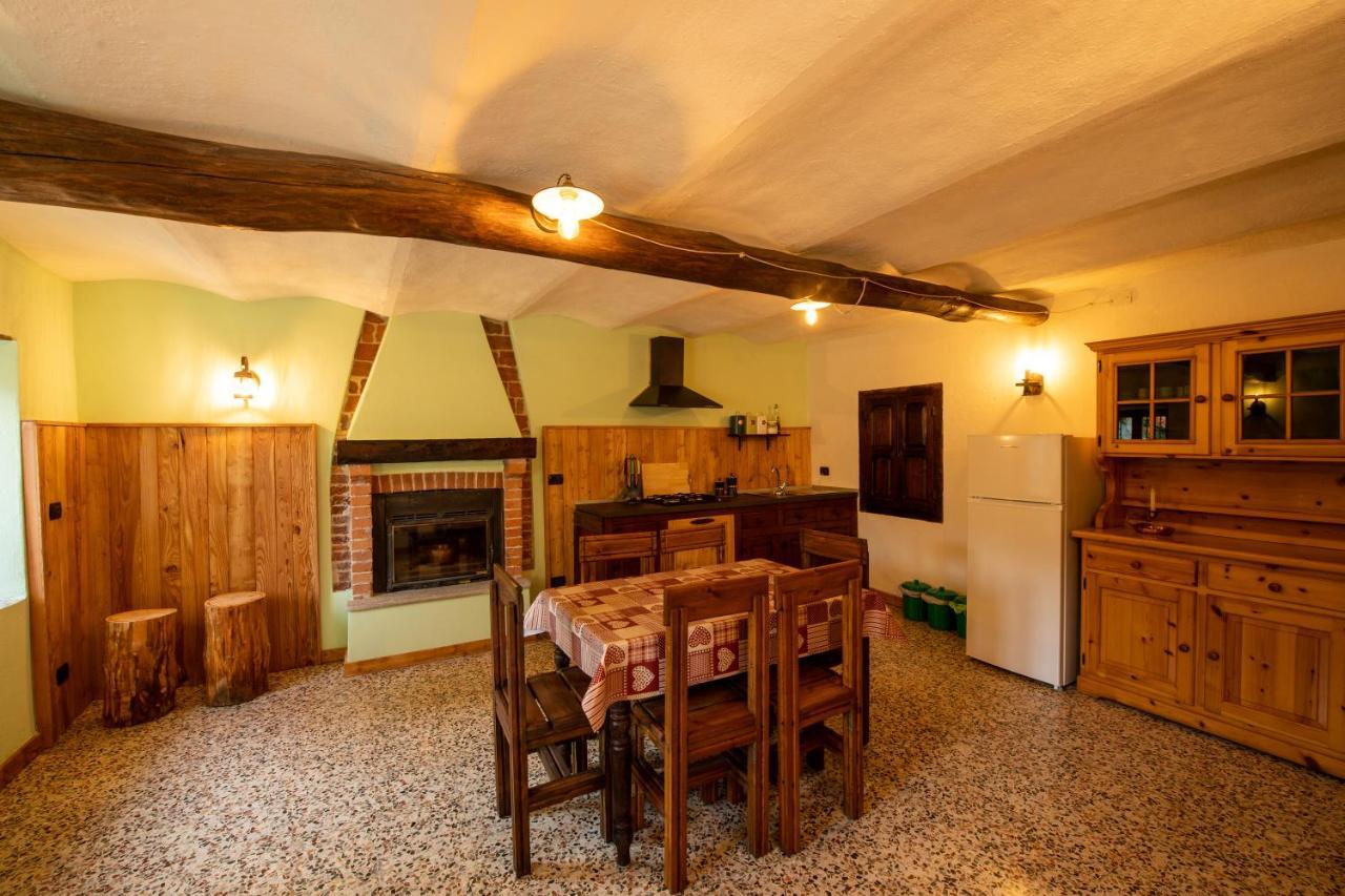 Iduevagamondi - Ospitalita Rurale Famigliare Di Montagna Bed & Breakfast Chiusa di Pesio Exterior photo